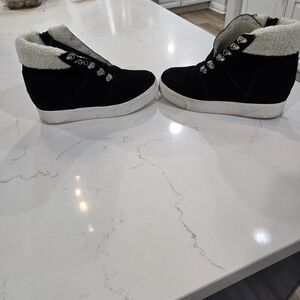 Steve Madden Black Shearling High-Top Sneakers